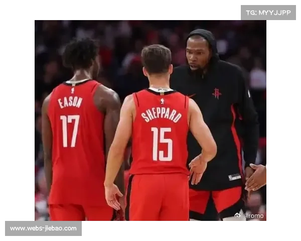 火箭里夫斯受伤前场均26.6分，真实命中率66.6%联盟前列